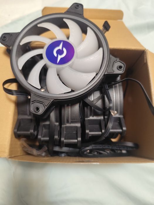 Vând 6 ventilatoare Aqiris Libra