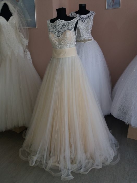 Rochie mireasa M-L(40-42)