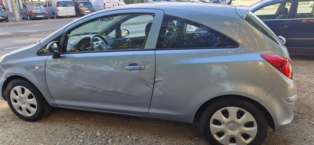 Opel Corsa D (2008) – 1.2 Benzină – 3 Uși
