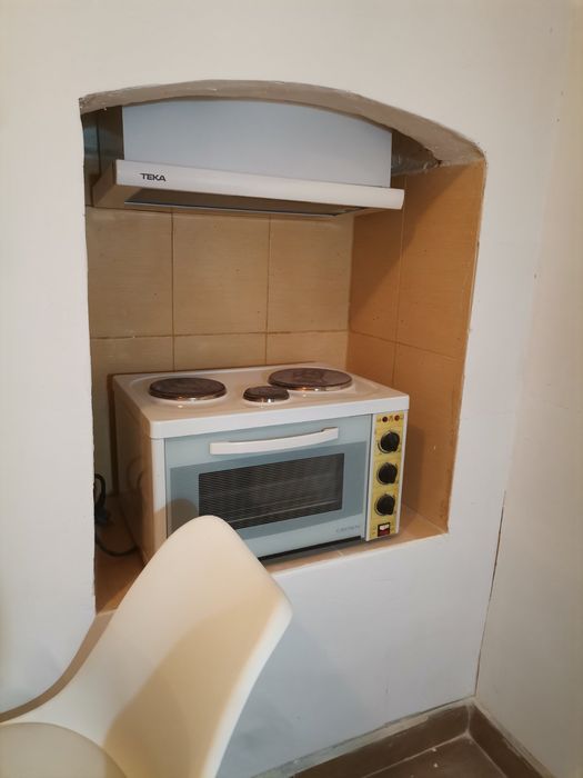 Дава се под наем Двустаен апартамент в Варна, Гръцка махала - 30 кв.м за 357 € - Снимка #5