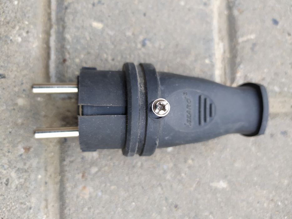 Продам электро вилку евро