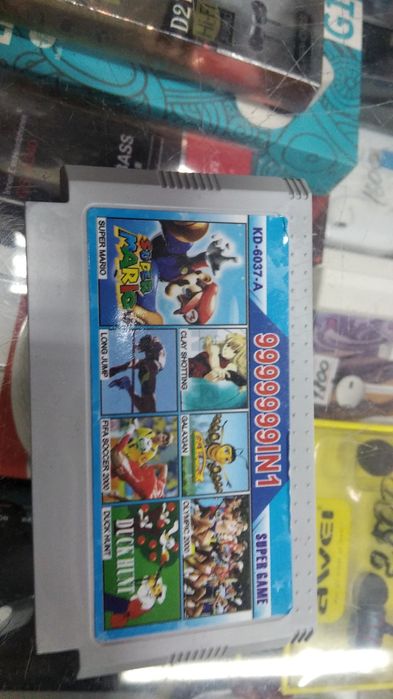 Игровая приставка SEGA  co   встроенными играми