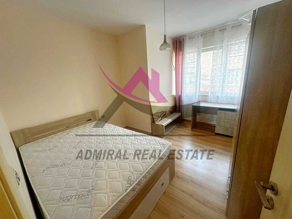 Дава се под наем Тристаен апартамент в Варна, Левски - 80 кв.м за 767 € - Снимка #3