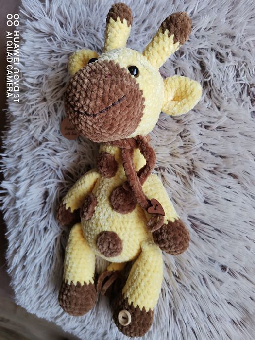 Жирафче амигуруми. Ръчно плетено.