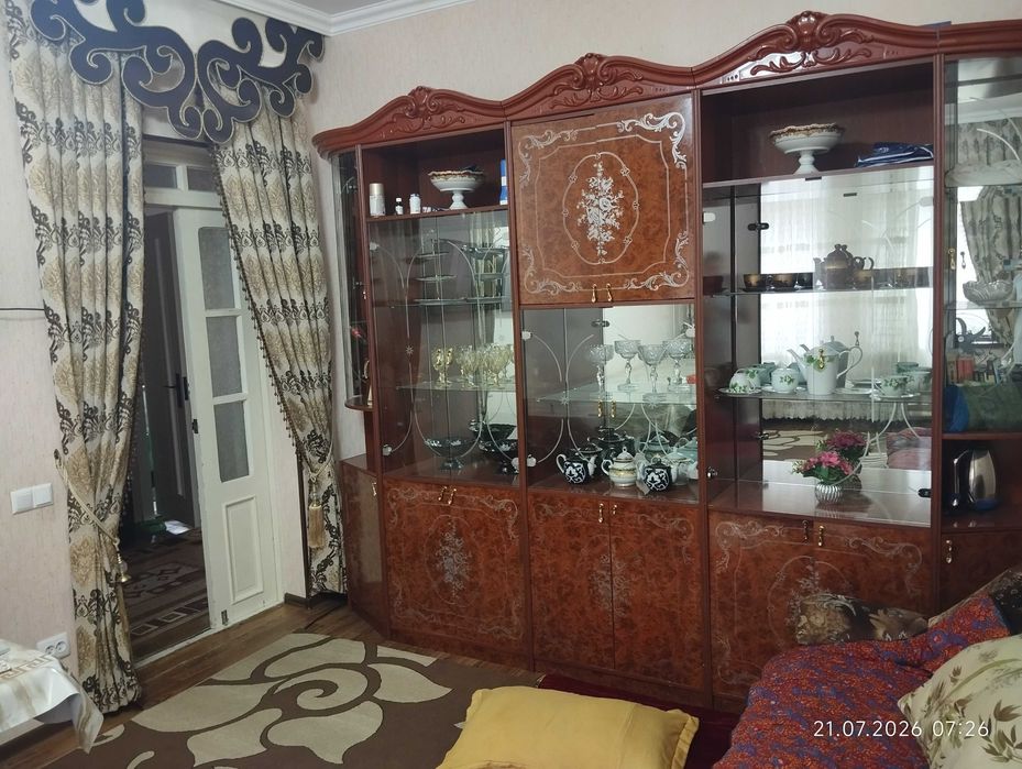 Сервант для гостиной