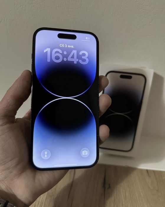 Айфон 14 про в отличном состоянии
