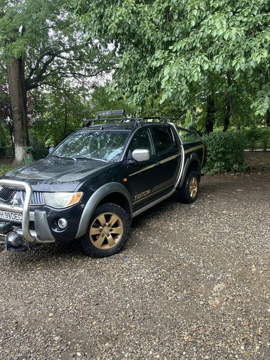 Mitsubishi L200 Triton Autoutilitara