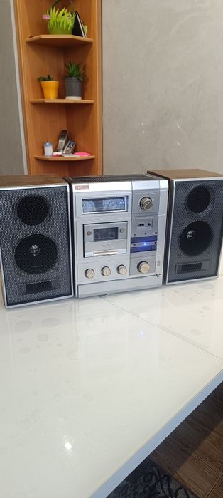 Продам магнитофон Комета- 225с