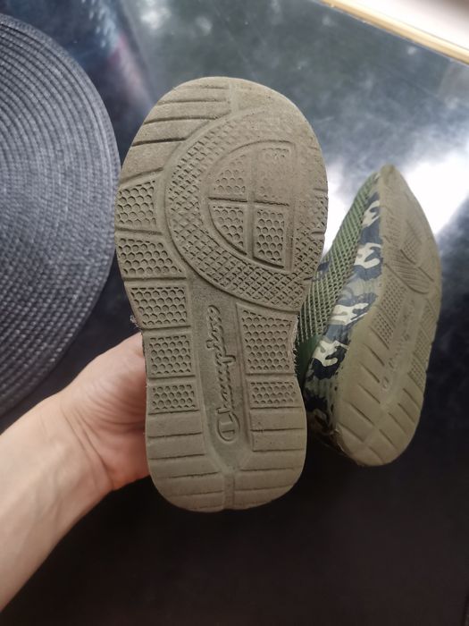 Adidasi Champion ca noi
