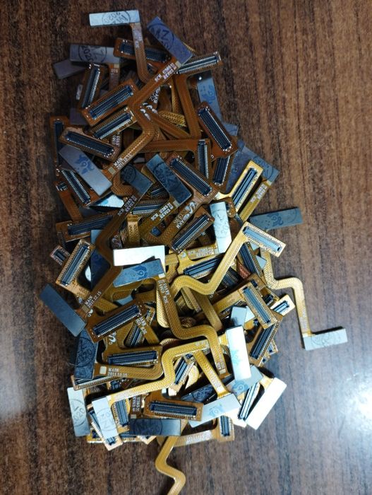 Samsung Gusto2 shleyf