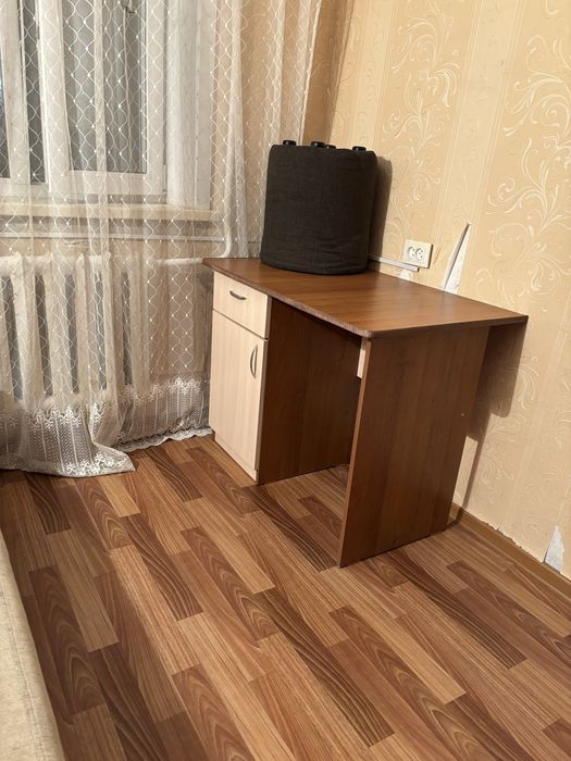 Продам диван и стол 15.000