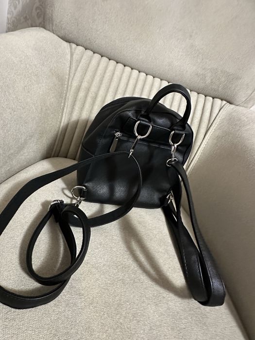 Раница   Guess