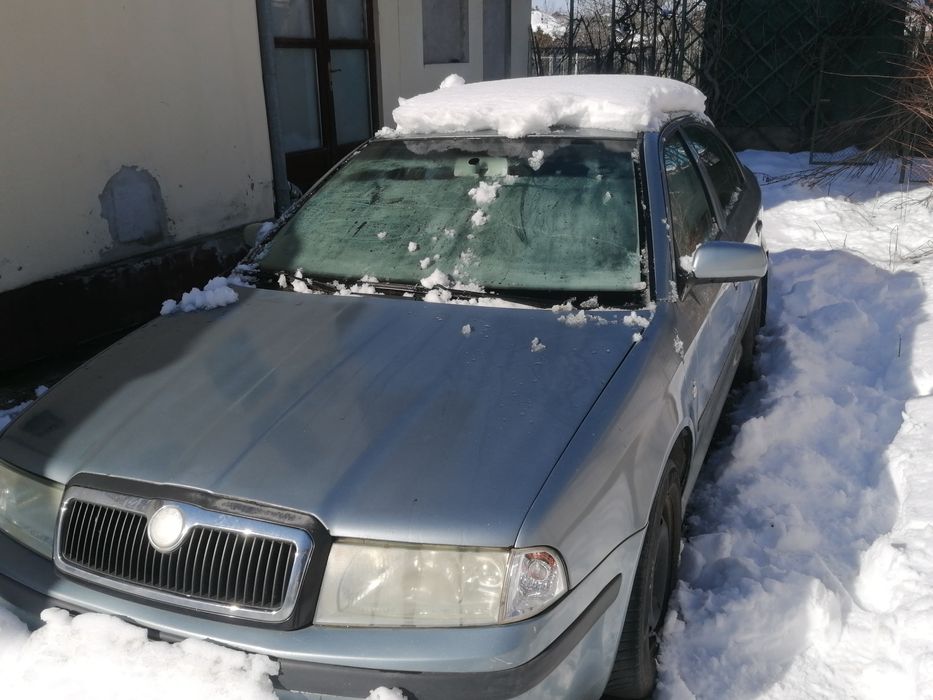 Vând Skoda Octavia