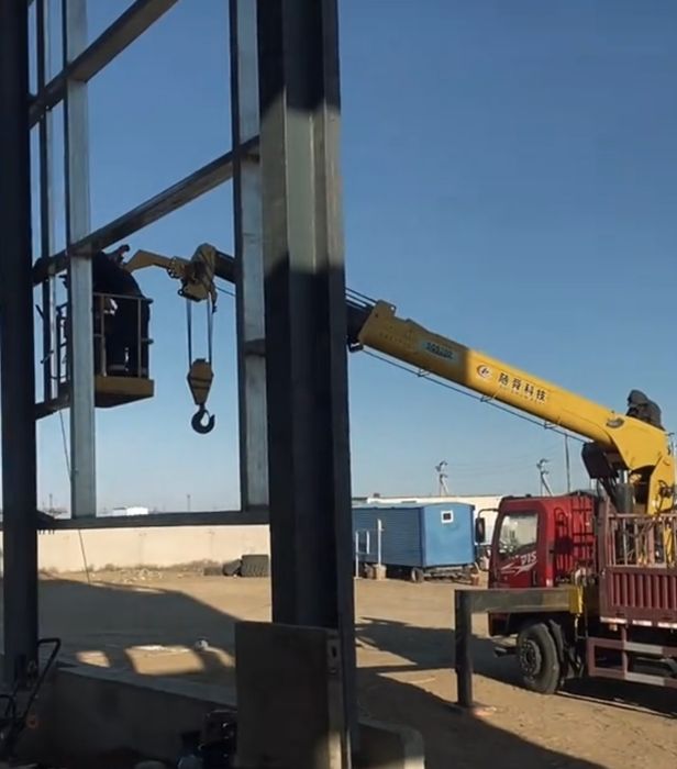 Аренда манипулятора, манипулятор, кран