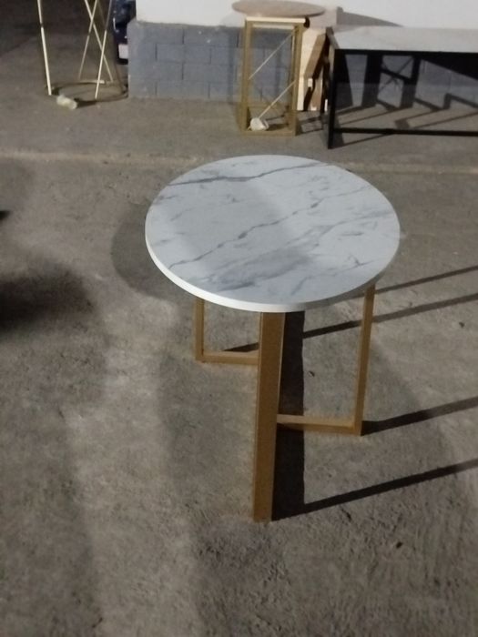 Jurnalniy stol loftdan