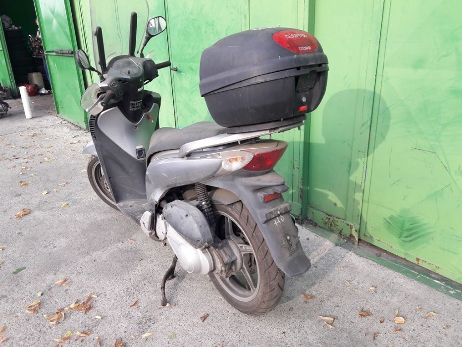 Хонда СХ (Honda SH) 50,125,150,300 на части