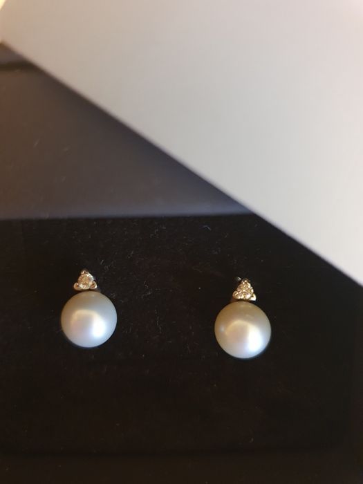 Cercei Comete cu perle și diamante, aur alb 18k