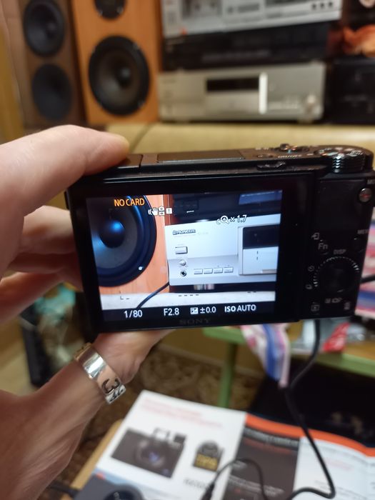 Фотоапарат Sony RX100 V