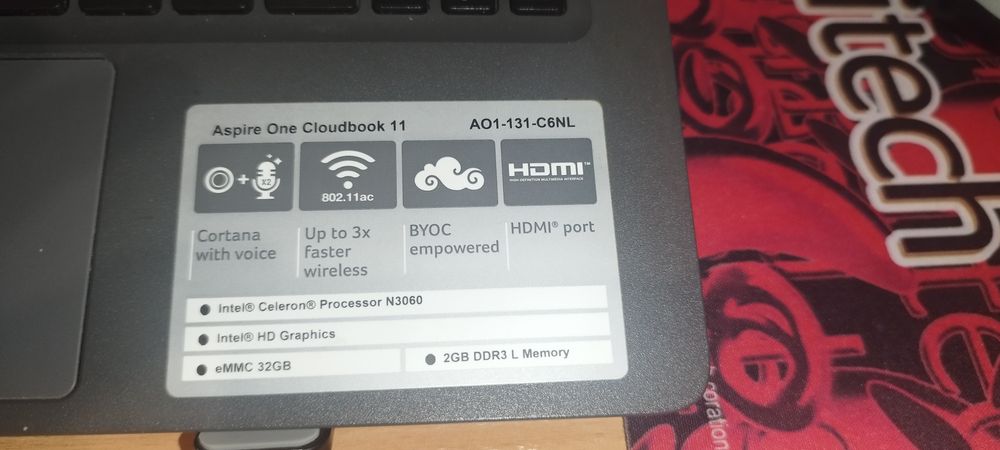 Продам Нетбук Acer