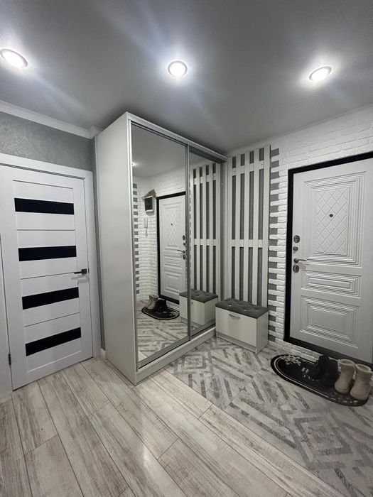 Сдаю 2 к,кв. На 101 улице