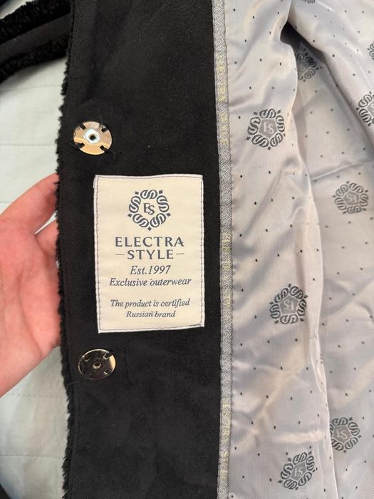 Продам пальто Aurora