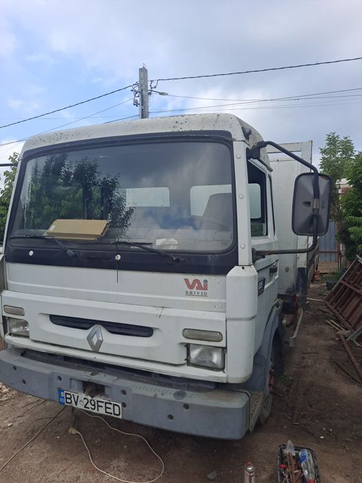 Vând Renault Midliner S135  de 7,5  basculabil.