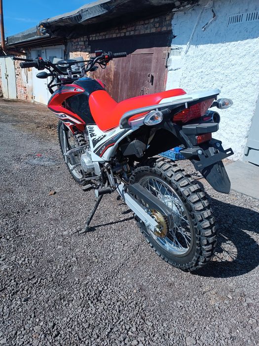 Мотоцикл 250сс новый