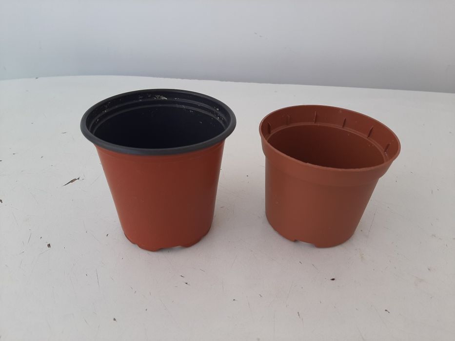 Горшки для цветов листай