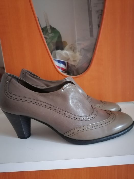 Pantofi damă noi (mărimea 40)