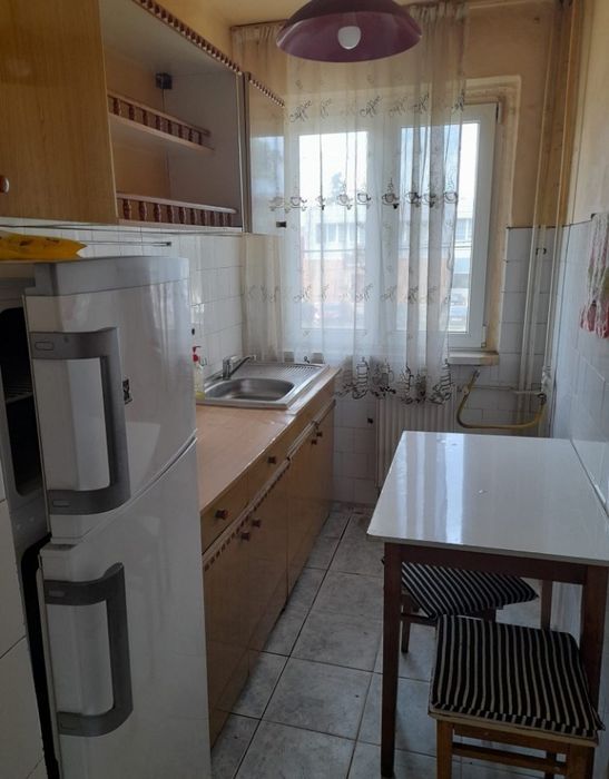 Închiriez Apartament 3 camere calea sagului