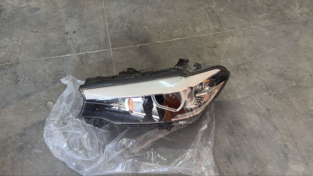 BMW G30 фар фарове БМВ Г30 Фарове
