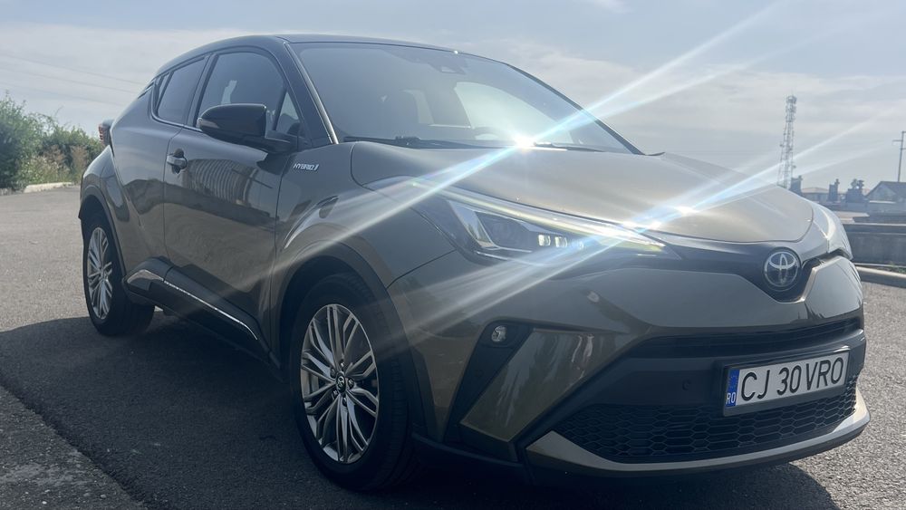 TOYOTA C-HR 2021 — imagine 3