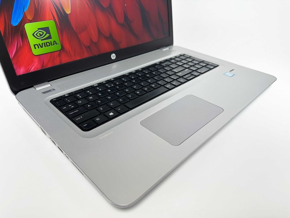 Laptop HP Probook 470 G4 i5-7200u 16 gb ram ddr4 256 gb ssd Nvidia GeForce Ecran Mare 17 inch Gama business Windows 10 Factura si Garantie 1 an