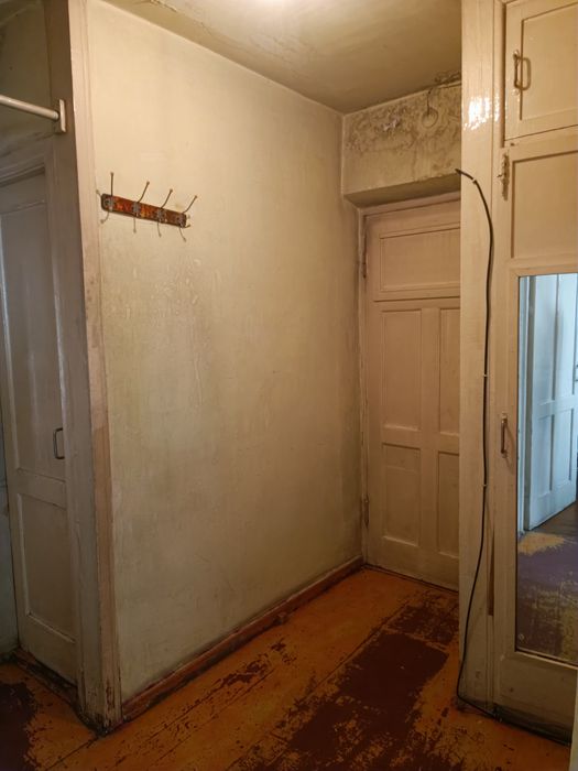 Ул.Дубовая (Авиасозлар) 3/2/4 кирпич 65м²