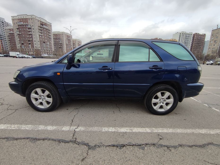 Продам Lexus rx300