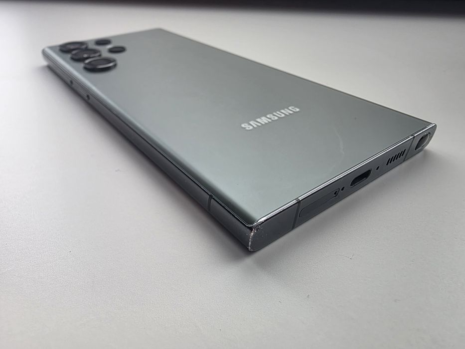 Samsung Galaxy S23 Ultra 12GB RAM / 512GB