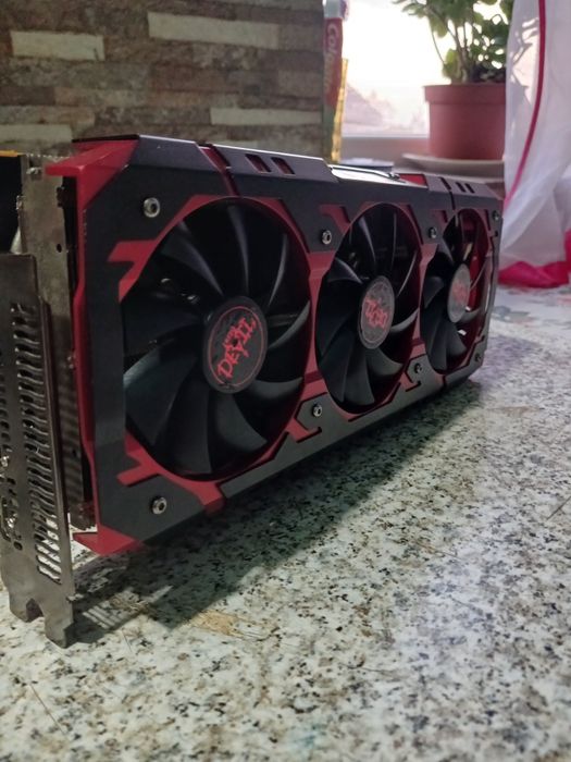 Red Devil RX Vega 56 8GB 2048 bit