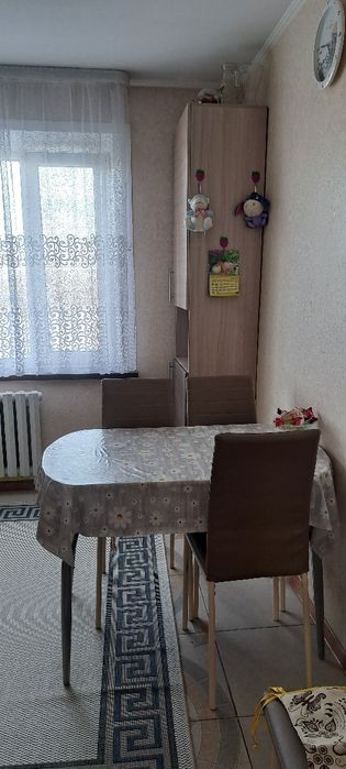 Продам квартиру 4 комнатную