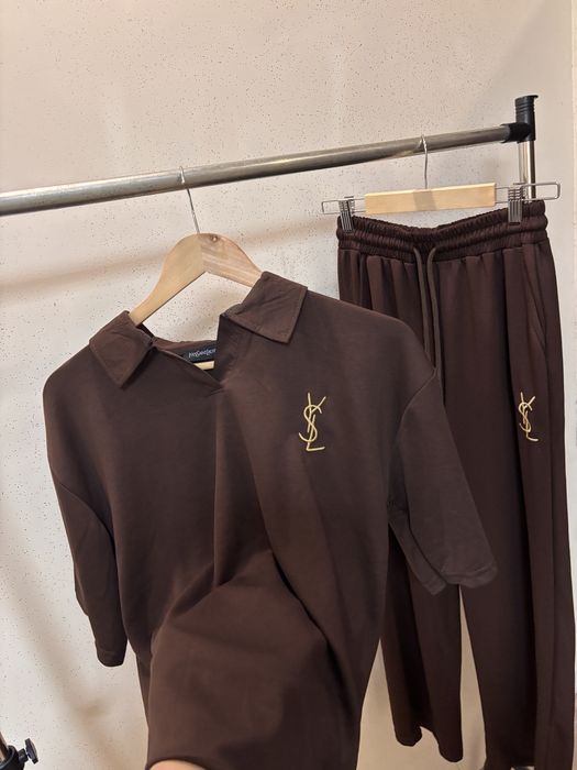 екип на Yves Saint Laurent