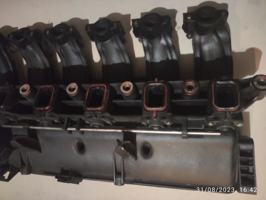 Всмукателен колектор БМВ bmw