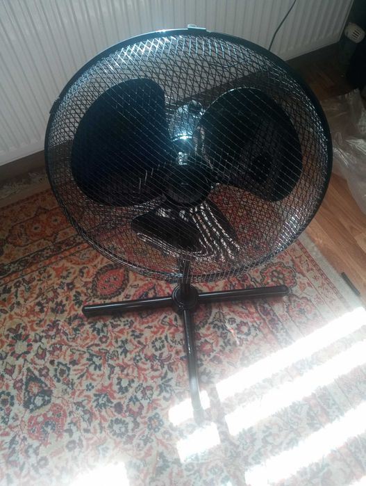 Ventilator pe picior Klindo