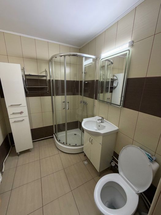 Apartament de închiriat