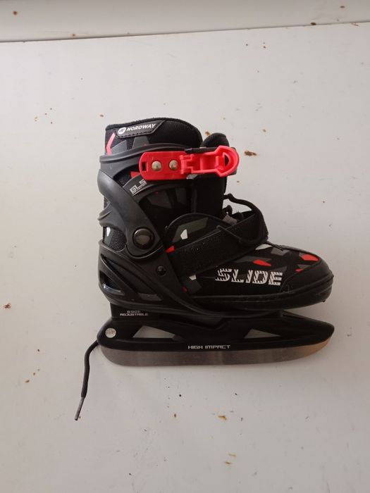 Коньки сатылады 26-31 размер