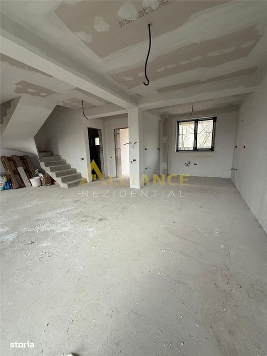 Vila 5 camere si 4 bai - Popesti Leordeni