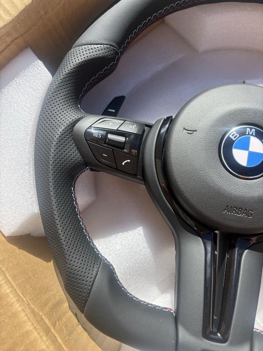 Volan Bmw seria 3 E90/E91/92 tip seria F plug and play