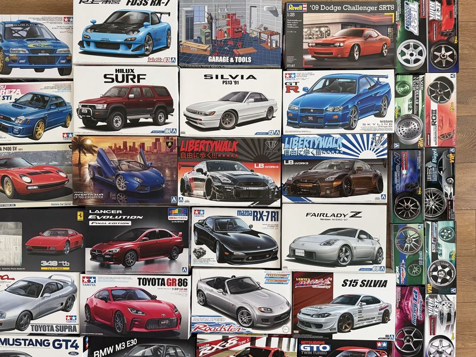 Kit macheta auto de construit 1/24 Nissan Toyota Mazda Ferrari Ford