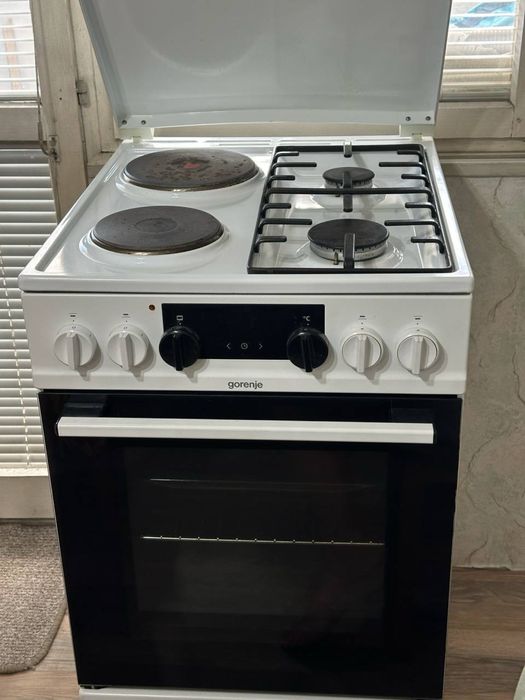 Комбинирана готварска печка Gorenje (газ/електро)