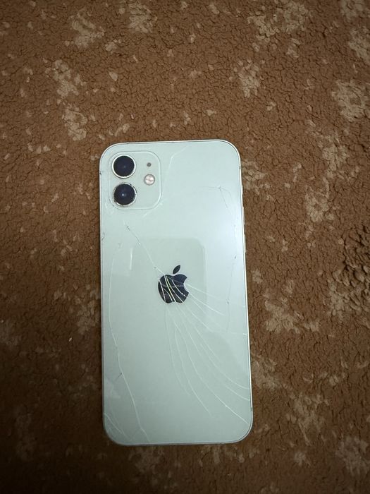 Айфон 12 128гб 50 тысячи