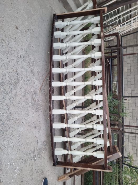 Балясина б/у для лестницы