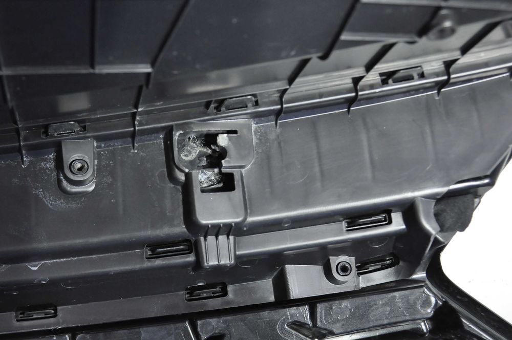 Решётка радиатора Kia Sportage 5